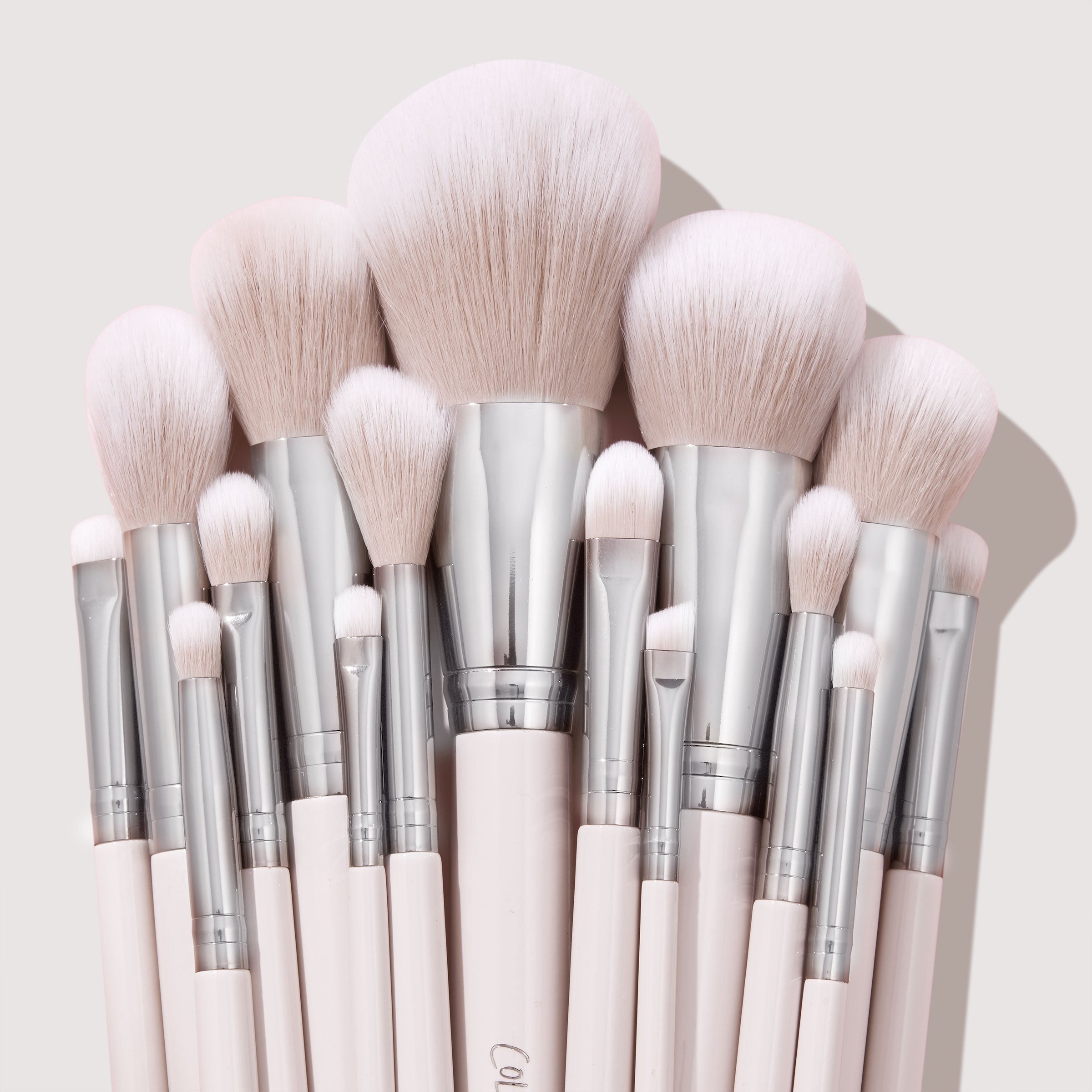 Megapalette and Brush Roll Bundle - ColourPop